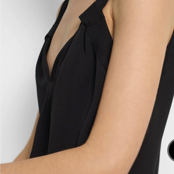 Theory Sleeveless V-Neck Top in Silk Georgette XL NWT - Picture 3 of 3